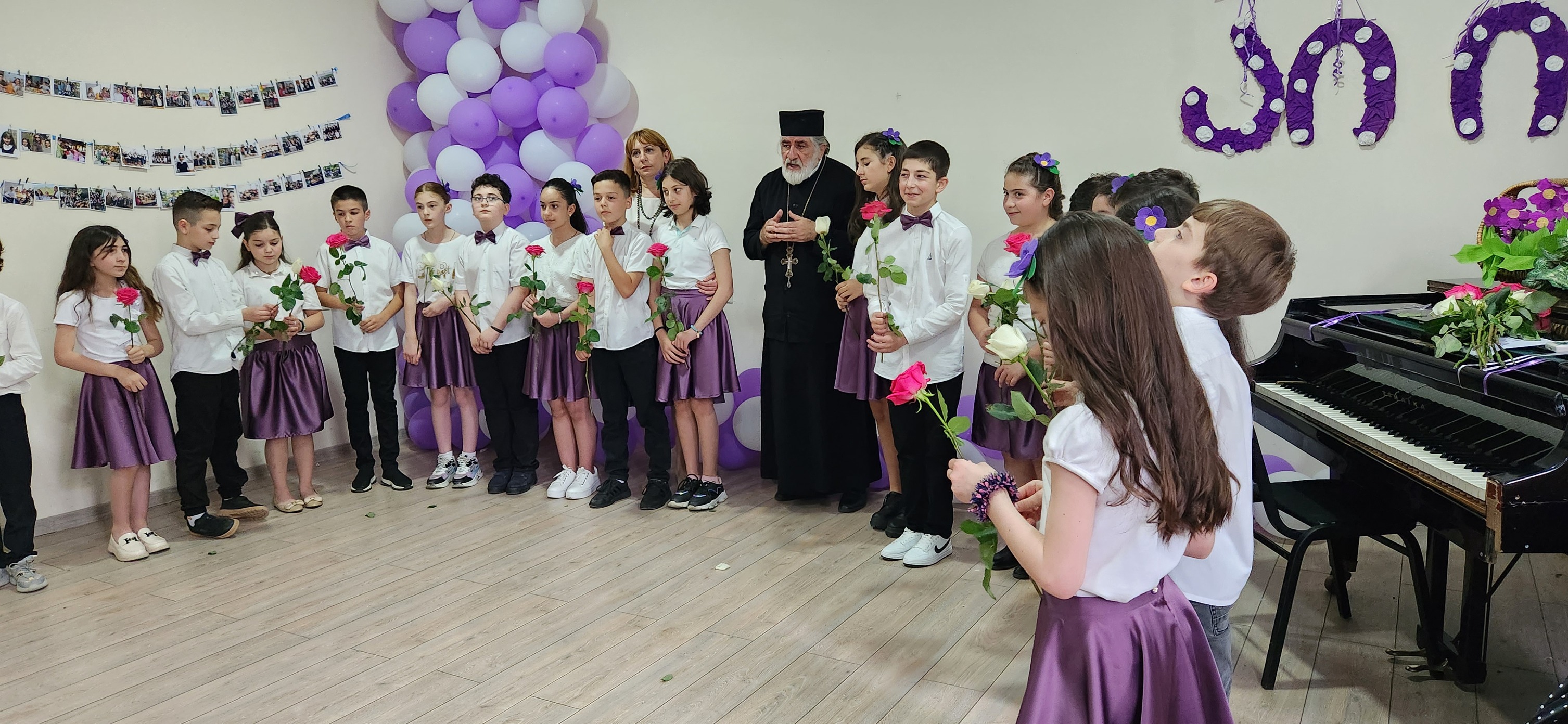 ლიტერატურულ-მუსიკალურ ქორეოგრაფიული კომპოზიცია - მე - 4 კლასი